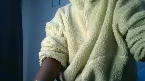 Snapshot of daddyslove_ chatting on July 17, 2026, 8:03 pm Daddys love online show from July 17, 2026, 8:03 pm