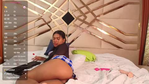 Anny  online show from January 27, 2025, 8:17 pm