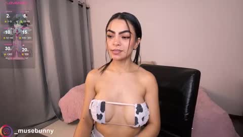 Snapshot of daddysweeeetbody chatting on September 19, 2025, 1:51 am Sophie online show from September 19, 2025, 1:51 am