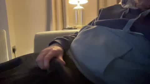 alphaa1ex online show from February 20, 2025, 10:04 pm