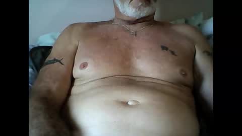 Snapshot of dadhmalone chatting on April 20, 2026, 4:54 pm dadhmalone online show from April 20, 2026, 4:54 pm