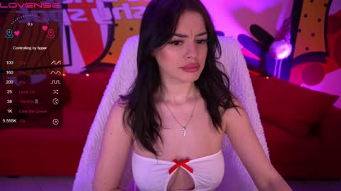 daenerys_daen online show from December 28, 2024, 12:24 pm