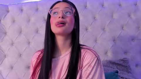 dafne_bss online show from February 23, 2026, 3:37 am