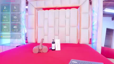 Dafnee online show from October 2, 2025, 12:34 pm