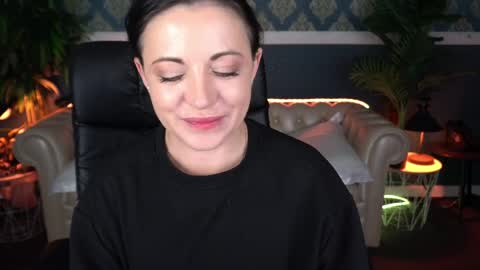 Dafni Mon online show from April 9, 2026, 6:02 am