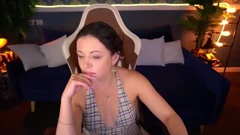 Snapshot of dafni_mon chatting on July 15, 2026, 5:56 am Dafni Mon online show from July 15, 2026, 5:56 am