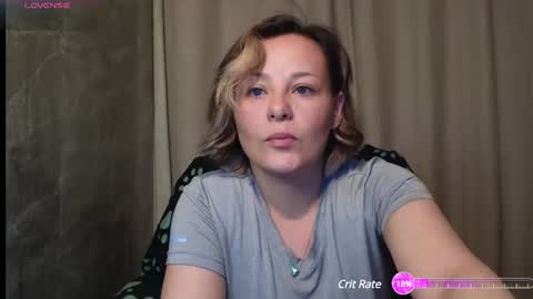 Snapshot of dagny_jo chatting on January 12, 2025, 3:39 am Lulu online show from January 12, 2025, 3:39 am
