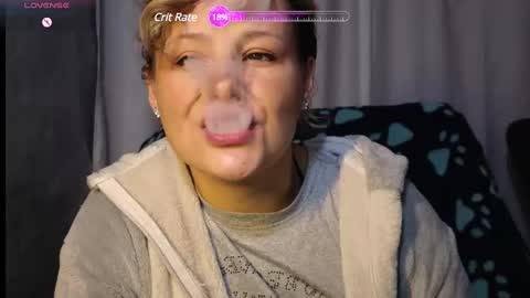 Snapshot of dagny_jo chatting on February 6, 2025, 3:27 am Lulu online show from February 6, 2025, 3:27 am