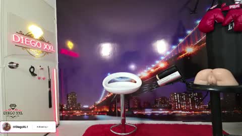 Snapshot of dagofastmilk chatting on June 23, 2026, 12:47 pm DiegoXXL online show from June 23, 2026, 12:47 pm