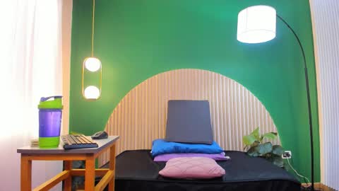 Dahiane Connor online show from March 14, 2026, 12:10 pm