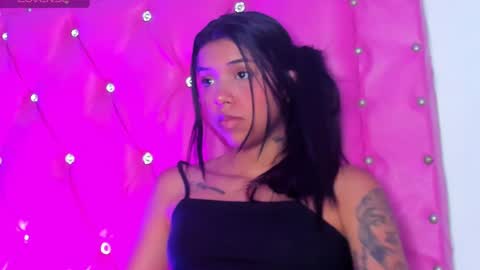 Snapshot of dahiangomezz chatting on December 19, 2024, 1:29 pm    online show from December 19, 2024, 1:29 pm