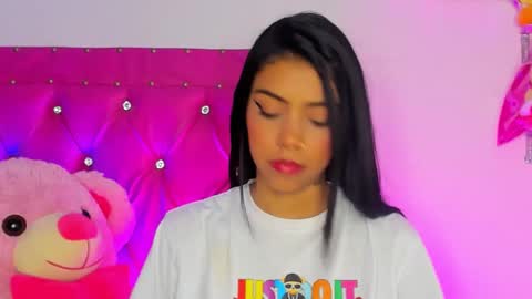 Snapshot of dahiangomezz chatting on January 21, 2025, 8:52 am    online show from January 21, 2025, 8:52 am