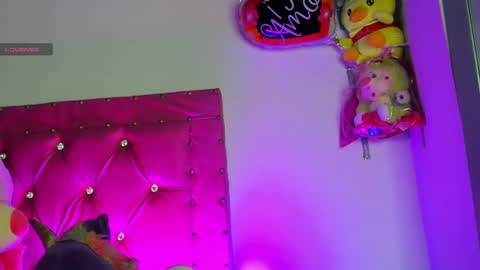 Snapshot of dahiangomezz chatting on February 14, 2025, 8:10 am    online show from February 14, 2025, 8:10 am