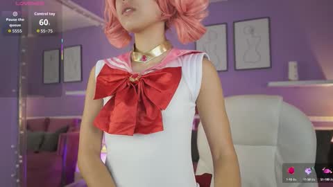 Dahlia Grey online show from October 3, 2025, 11:40 am