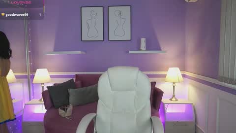 Dahlia Grey online show from October 6, 2025, 11:40 am