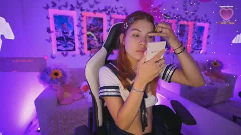 Dahlia Grey online show from May 25, 2026, 11:38 am
