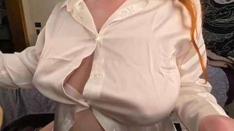 Snapshot of dahliawolf chatting on March 22, 2026, 9:02 am Dahlia online show from March 22, 2026, 9:02 am