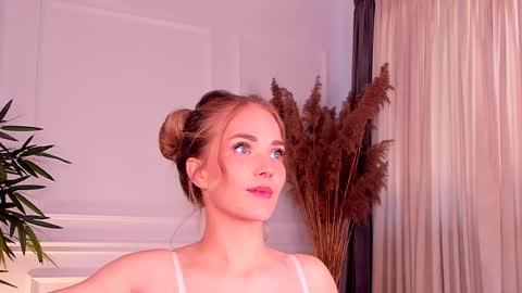 Deea  online show from March 10, 2026, 7:46 am