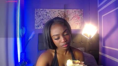 DAHYAN online show from November 1, 2025, 4:09 pm