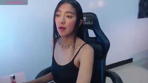 dahyan_ch online show from November 24, 2025, 4:40 pm