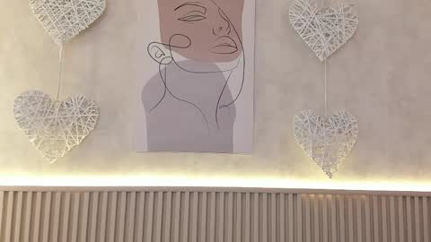 Daiana online show from April 12, 2026, 7:41 pm