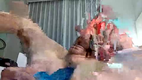 daileyrobert15 online show from April 15, 2026, 11:05 pm