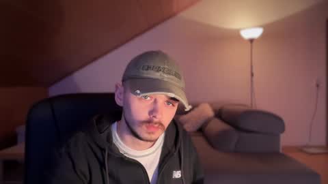 Daimon  online show from February 2, 2025, 11:53 pm