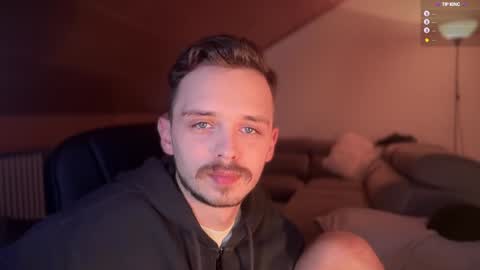 Daimon  online show from February 8, 2025, 3:08 am