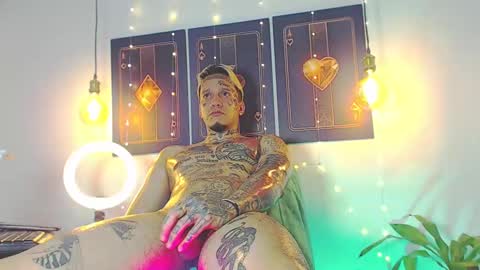 Daimond hope666 online show from February 11, 2025, 9:25 pm