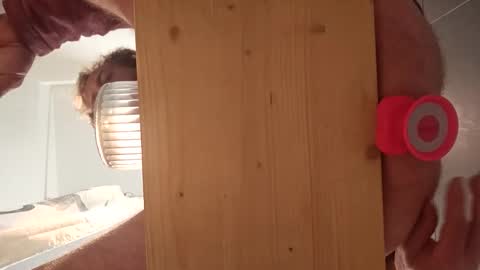 daims96 online show from December 16, 2025, 9:25 am