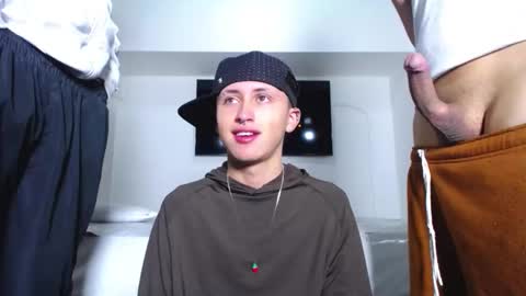 daiquirie online show from November 8, 2025, 12:38 pm