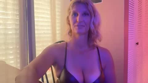 Daisy137 online show from March 5, 2026, 4:36 pm