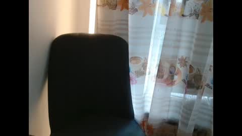 Snapshot of daisy_ashe chatting on September 10, 2025, 1:22 pm Ashe online show from September 10, 2025, 1:22 pm