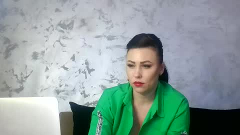 Ashe online show from January 17, 2026, 6:44 pm