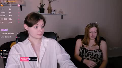Snapshot of daisy_candy chatting on February 15, 2025, 5:51 am Little Di online show from February 15, 2025, 5:51 am