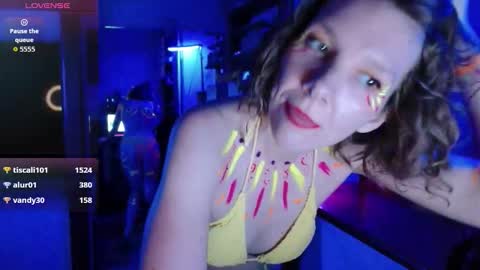 Snapshot of daisy_lovely chatting on October 17, 2025, 4:37 am daisy_lovely online show from October 17, 2025, 4:37 am