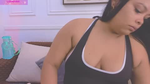 Daisy Price online show from April 17, 2026, 10:07 am