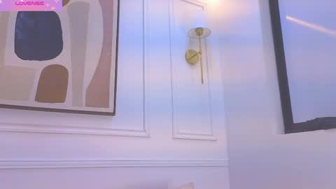Daisy Price online show from May 12, 2026, 10:34 am