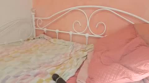 Daisy Dreams online show from November 12, 2025, 10:09 pm