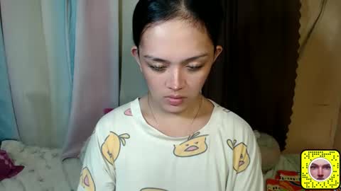Snapshot of daisylira chatting on January 19, 2025, 12:28 pm LILY   christmas wish breast implant online show from January 19, 2025, 12:28 pm