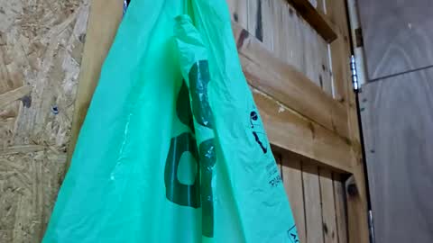 Snapshot of daiwants2fku chatting on December 15, 2024, 10:04 pm dave online show from December 15, 2024, 10:04 pm