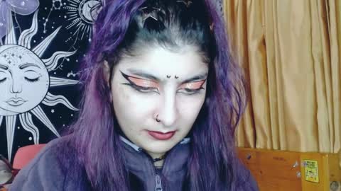 Snapshot of dak_7 chatting on December 24, 2024, 4:55 am -- -- help me reach 100 hands up online show from December 24, 2024, 4:55 am