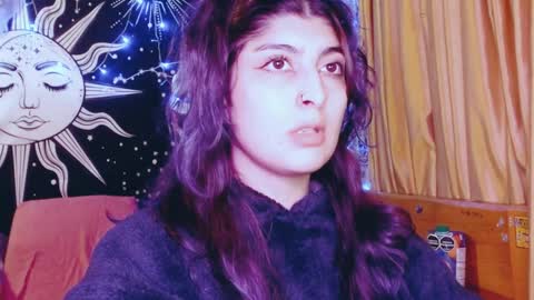 Snapshot of dak_7 chatting on January 3, 2025, 3:16 am -- -- help me reach 100 hands up online show from January 3, 2025, 3:16 am