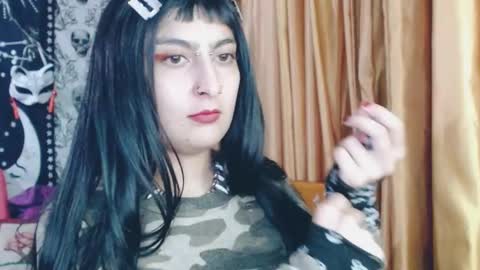 Snapshot of dak_7 chatting on March 7, 2025, 5:40 am -- -- help me reach 100 hands up online show from March 7, 2025, 5:40 am