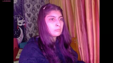 Snapshot of dak_7 chatting on October 22, 2025, 2:34 am -- -- help me reach 100 hands up online show from October 22, 2025, 2:34 am