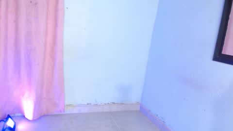 VALENTINA  online show from October 30, 2025, 7:54 am