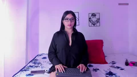 dakostelee1_ online show from April 16, 2026, 4:30 pm