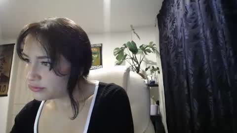 Snapshot of dakota01_ chatting on January 21, 2025, 2:00 am IG dakotasofiaa online show from January 21, 2025, 2:00 am