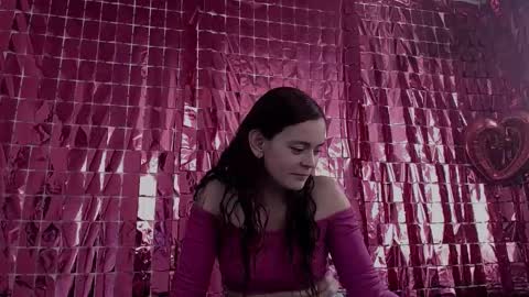 Dakota and Aron online show from October 26, 2025, 8:48 pm