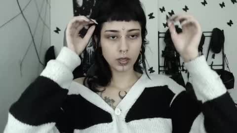 Snapshot of dakota_krall_ chatting on February 18, 2026, 11:28 am dakota online show from February 18, 2026, 11:28 am